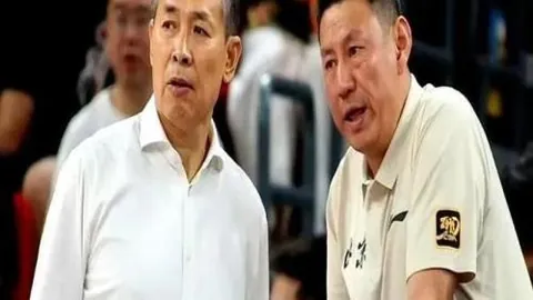 2026年超值新品创维24 3显示器评测：238寸 310，首发特惠仅599元，不容错过